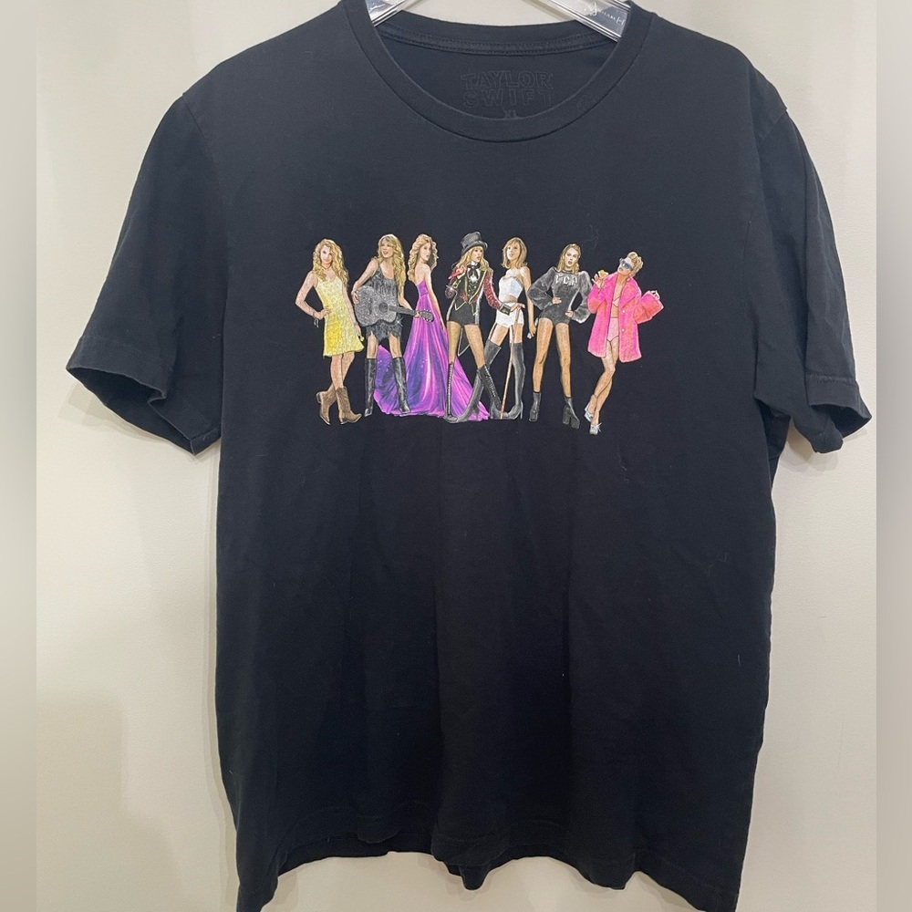 Taylor Swift Official T-Shirt Midnights Eras Concert Tour Merch Shirt Size XL